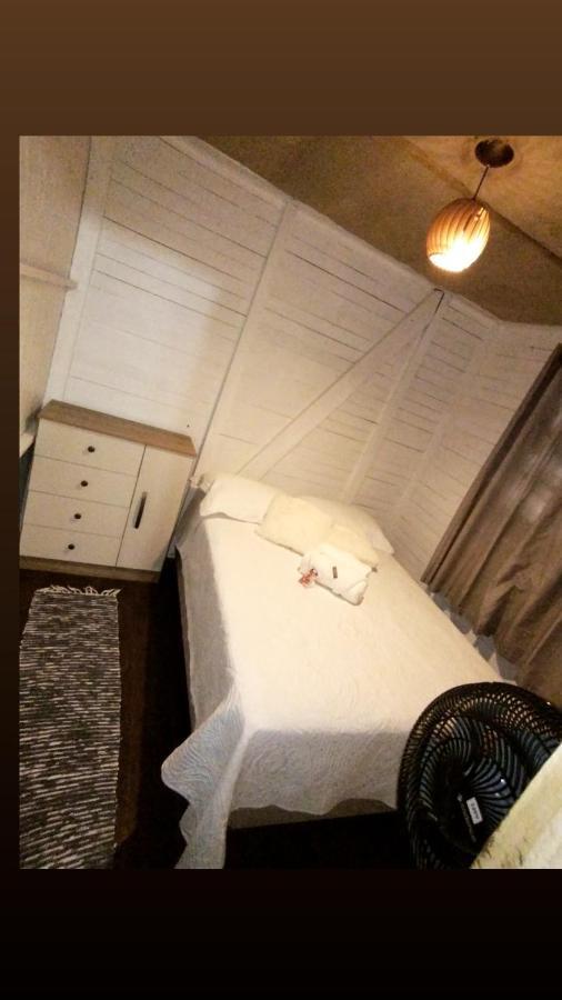 Pousada E Hostel Girassol Imbituba Bagian luar foto