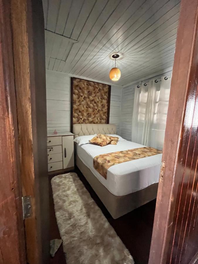 Pousada E Hostel Girassol Imbituba Bagian luar foto